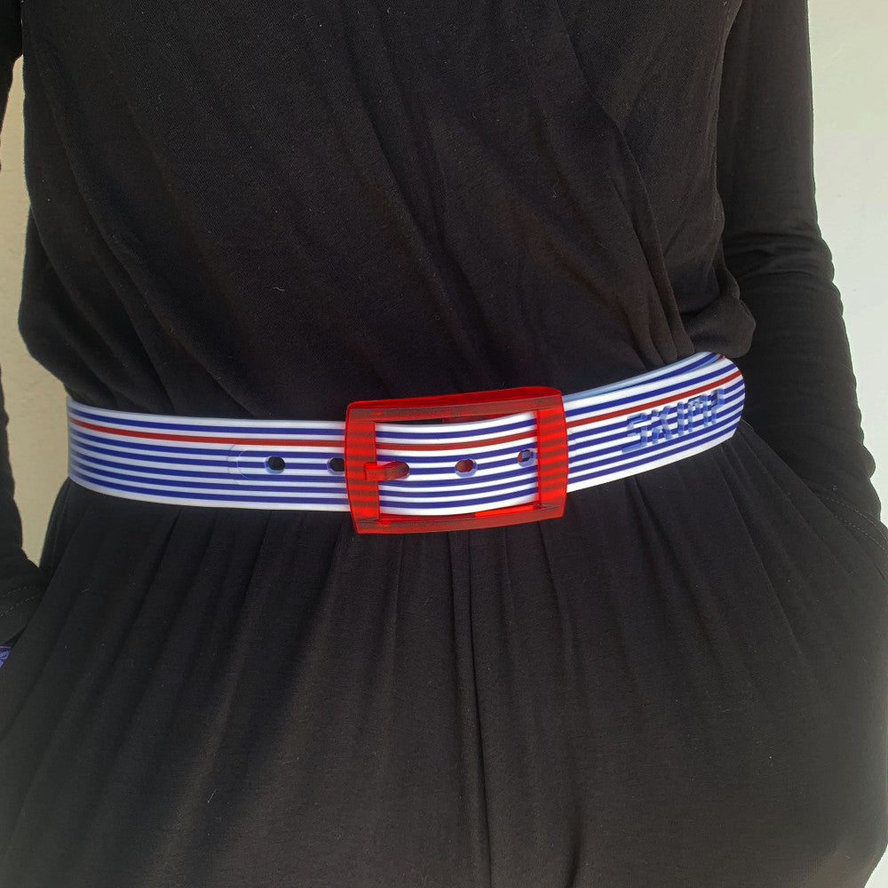 BUCKLE - Red