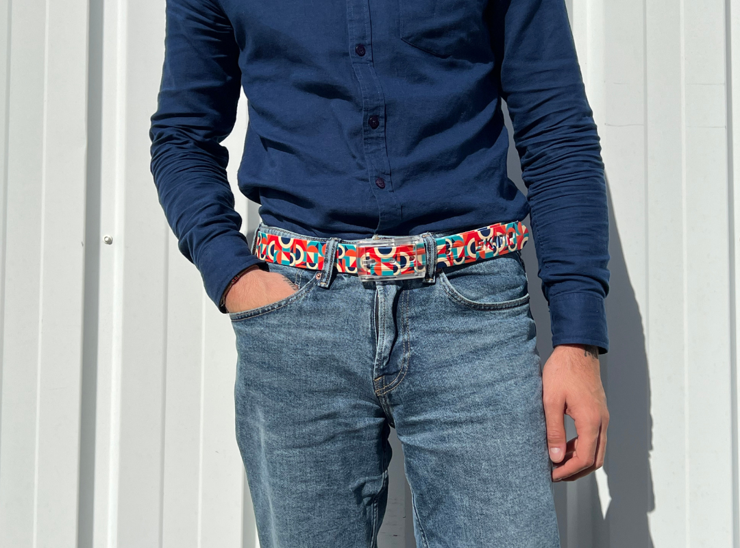 SKIMP Retro Geometric Belt worn with blue jeans and a navy shirt