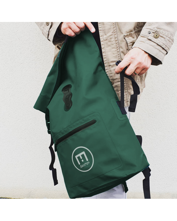 The LE BAROUDER (Back Pack) - Green